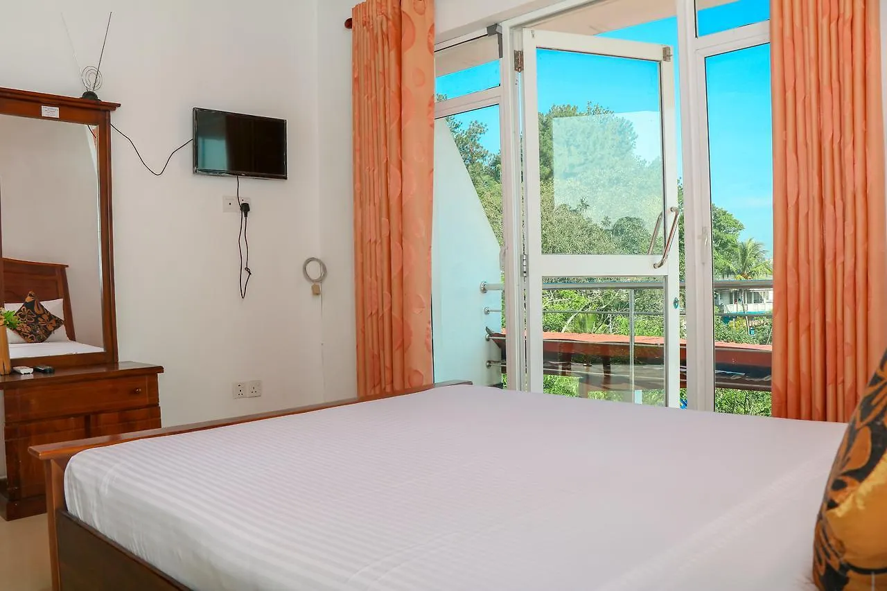 Mount Palace Kandy Bed & Breakfast