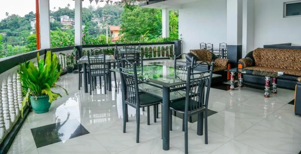 Mount Palace Kandy Bed & Breakfast